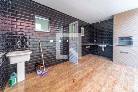 Casa de condomínio à venda com 200m², 4 quartos e 3 vagasÁrea de Serviço e Churrasqueira