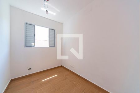 Casa de condomínio à venda com 200m², 4 quartos e 3 vagasQuarto 2