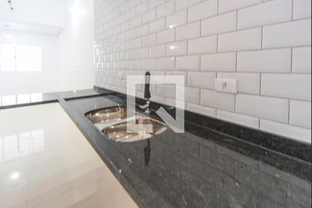 Casa de condomínio à venda com 200m², 4 quartos e 3 vagasPia