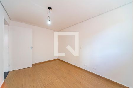 Casa de condomínio à venda com 200m², 4 quartos e 3 vagasQuarto 3