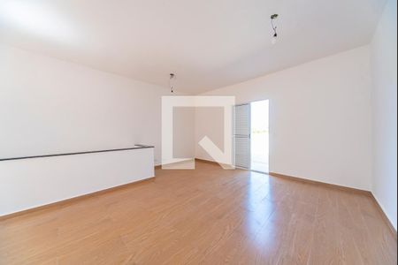 Casa de condomínio à venda com 200m², 4 quartos e 3 vagasQuarto 1