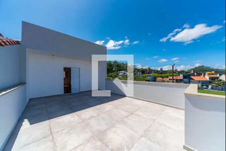 Casa de condomínio à venda com 200m², 4 quartos e 3 vagasVaranda do Quarto 1