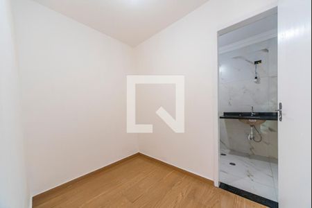 Casa de condomínio à venda com 200m², 4 quartos e 3 vagasCloset do quarto 4