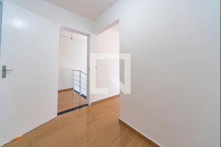 Casa de condomínio à venda com 200m², 4 quartos e 3 vagasCloset do quarto 4