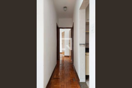 Apartamento à venda com 72m², 2 quartos e sem vaga Apartamento à venda com 72m², 2 quartos e sem vagaCorredor