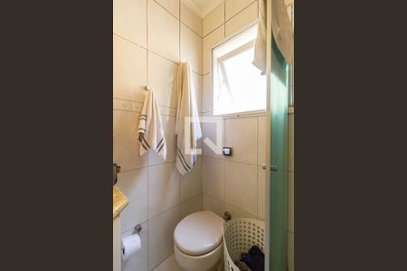 Casa à venda com 227m², 3 quartos e 2 vagasBanheiro da Suíte