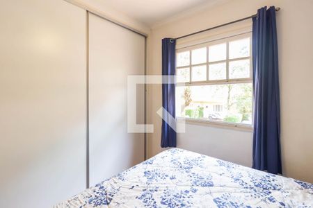 Suíte de casa à venda com 3 quartos, 227m² em Jardim Monte Alegre, São Paulo