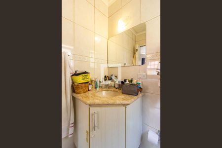 Casa à venda com 227m², 3 quartos e 2 vagasBanheiro da Suíte