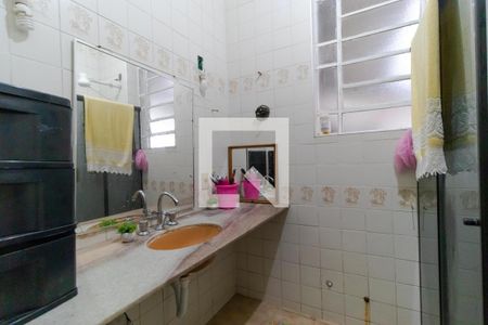 Casa à venda com 160m², 4 quartos e sem vagaBanheiro