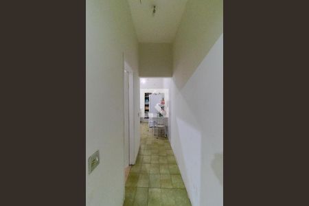 Casa à venda com 160m², 4 quartos e sem vagaCorredor