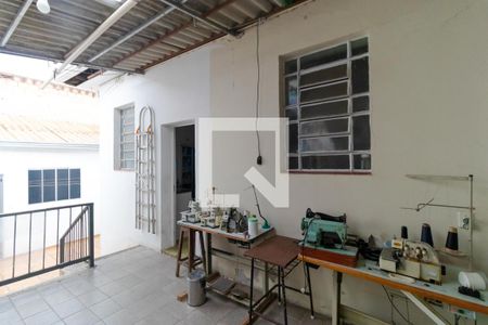 Casa à venda com 160m², 4 quartos e sem vagaVaranda
