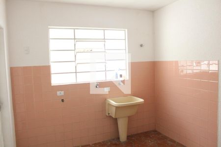 Casa à venda com 240m², 2 quartos e 2 vagasÁrea de Serviço