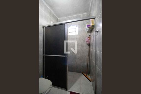 Casa para alugar com 220m², 3 quartos e 4 vagasBanheiro da suíte 2