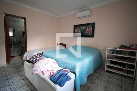 Casa para alugar com 220m², 3 quartos e 4 vagasSuíte 2