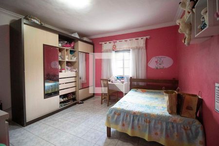 Casa para alugar com 220m², 3 quartos e 4 vagasSuíte 1