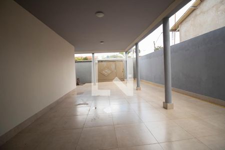 Casa para alugar com 220m², 3 quartos e 4 vagasGaragem