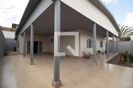 Casa para alugar com 220m², 3 quartos e 4 vagasGaragem
