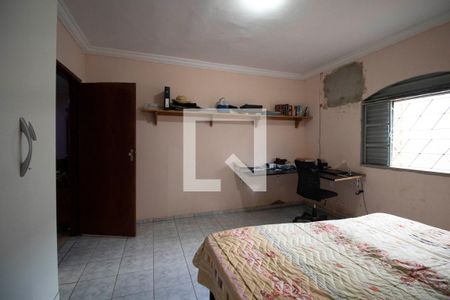 Casa para alugar com 220m², 3 quartos e 4 vagasSuíte 3