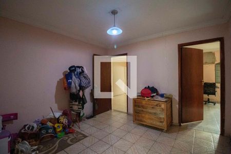 Sala 2 de casa para alugar com 3 quartos, 220m² em Jardim Mariliza, Goiânia