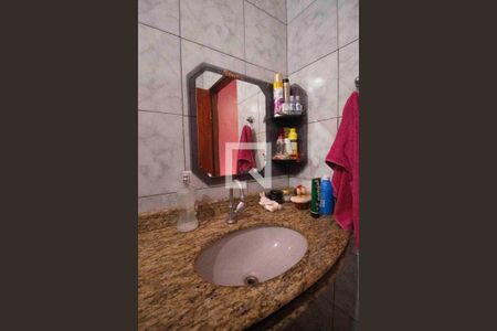 Casa para alugar com 220m², 3 quartos e 4 vagasBanheiro da suíte 1