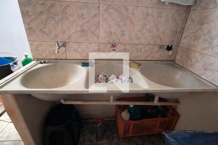 Casa para alugar com 220m², 3 quartos e 4 vagasÁrea de serviço