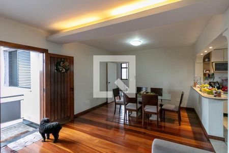 Sala de casa à venda com 5 quartos, 580m² em Caiçaras, Belo Horizonte