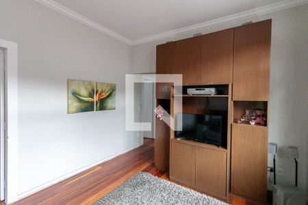 Sala de TV de casa à venda com 5 quartos, 580m² em Caiçaras, Belo Horizonte