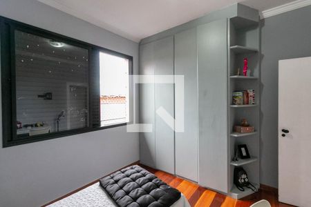 Quarto 1 de casa à venda com 5 quartos, 580m² em Caiçaras, Belo Horizonte