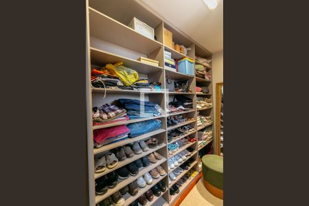 Casa à venda com 580m², 5 quartos e sem vagaQuarto Suíte