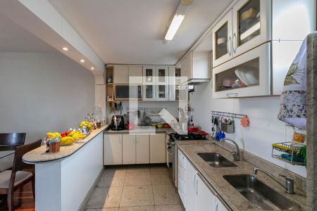 Casa à venda com 580m², 5 quartos e sem vagaCozinha e Área de Serviço