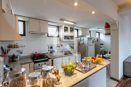 Casa à venda com 580m², 5 quartos e sem vagaCozinha e Área de Serviço