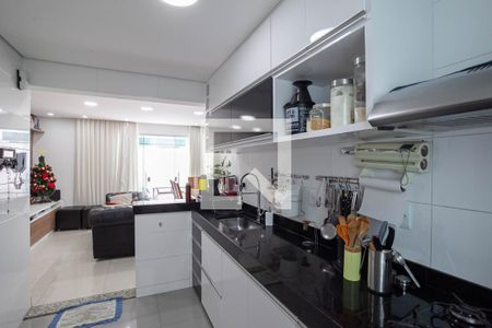Apartamento à venda com 170m², 3 quartos e 2 vagasCozinha