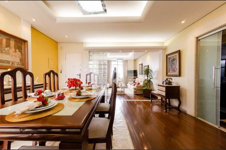 Sala de apartamento à venda com 3 quartos, 170m² em Alto dos Pinheiros, Belo Horizonte