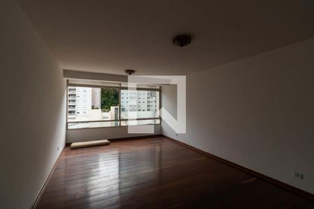 Sala de casa à venda com 3 quartos, 260m² em Jardim das Vertentes, São Paulo