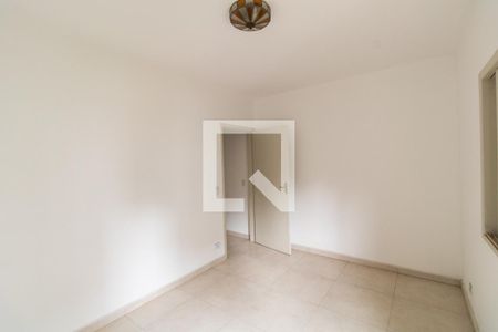 Quarto 2 de casa à venda com 3 quartos, 260m² em Jardim das Vertentes, São Paulo