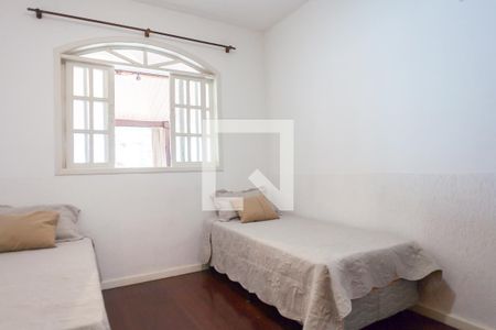 Casa à venda com 273m², 3 quartos e 3 vagasquarto 1