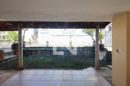 Vista da sala de lareira de casa à venda com 3 quartos, 248m² em Santana, São Paulo