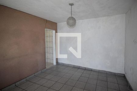 Sala de casa para alugar com 2 quartos, 80m² em Jardim Maria Estela, São Paulo