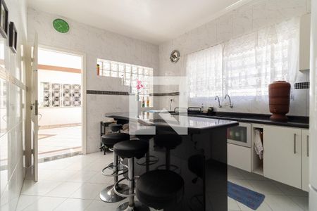 Casa à venda com 300m², 5 quartos e 5 vagasCozinha da Casa 1