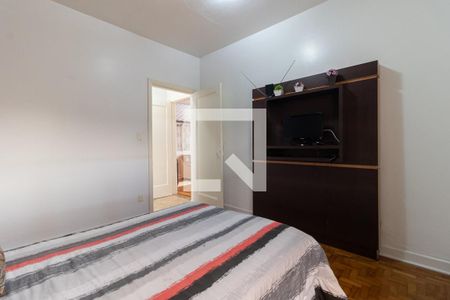 Suíte da Casa 1 de casa à venda com 5 quartos, 300m² em Vila Moinho Velho, São Paulo