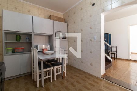 Casa à venda com 300m², 5 quartos e 5 vagasCozinha da Casa 2