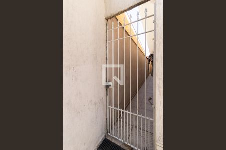 Casa à venda com 300m², 5 quartos e 5 vagasCorredor Lateral