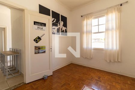 Casa à venda com 300m², 5 quartos e 5 vagasQuarto 2 da Casa 2