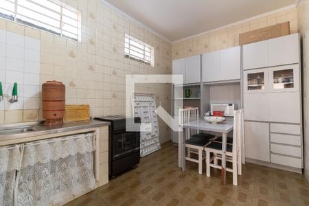 Casa à venda com 300m², 5 quartos e 5 vagasCozinha da Casa 2