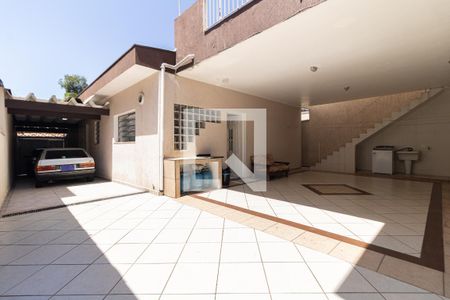 Casa à venda com 300m², 5 quartos e 5 vagasQuintal