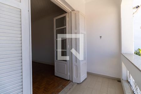Casa à venda com 300m², 5 quartos e 5 vagasVaranda do Quarto 3 da Casa 2