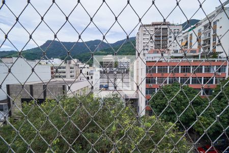 Apartamento à venda com 80m², 2 quartos e 1 vagaQuarto 2 Vista