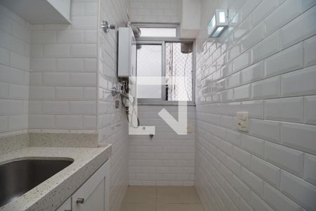 Apartamento à venda com 80m², 2 quartos e 1 vagaÁrea de Serviço