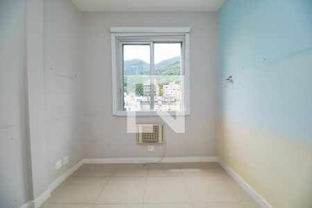 Apartamento à venda com 80m², 2 quartos e 1 vagaQuarto 2