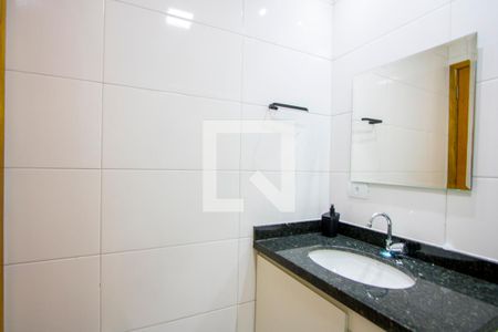 Apartamento à venda com 52m², 2 quartos e 1 vaga Apartamento à venda com 52m², 2 quartos e 1 vagaBanheiro social